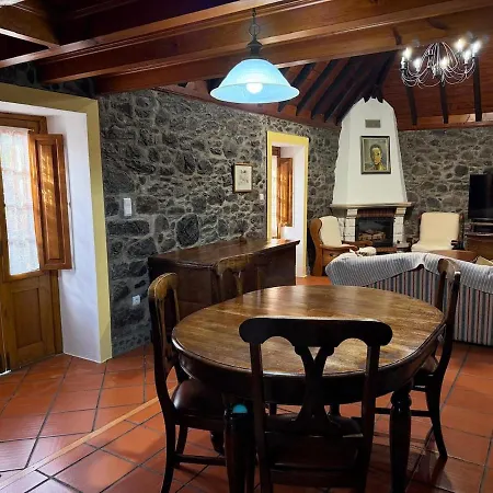 Casa Da Cruz * Ponta do Sol (Madeira)